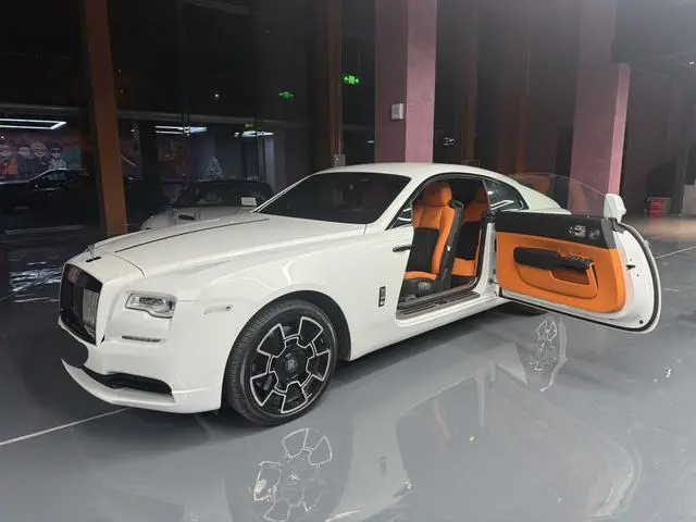 Phantom 2013 6.6T Standard