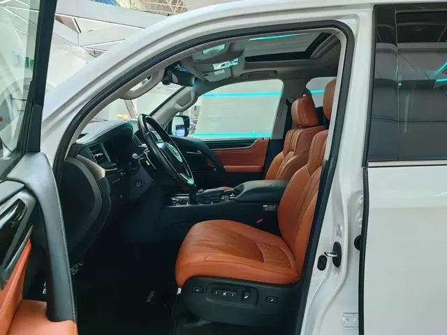 Lexus LX 2019 570 Peak Special Edition