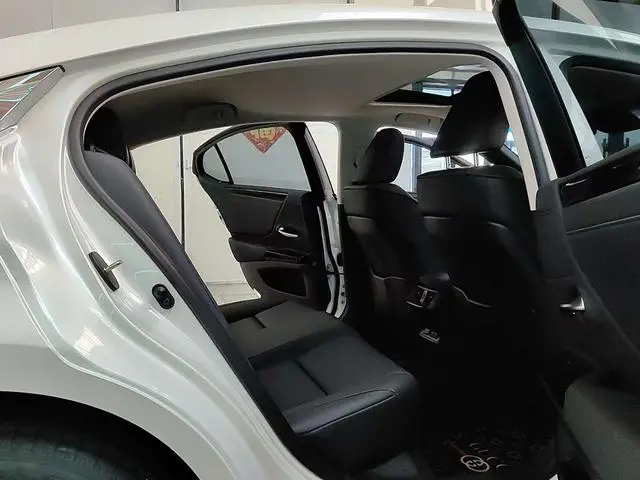 Lexus Es 2022 200 Отличное издание