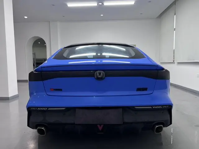 Changan Uni-V 2022 1,5T премиум-модель