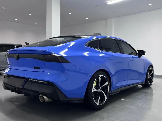 Changan Uni-V 2022 1,5T премиум-модель